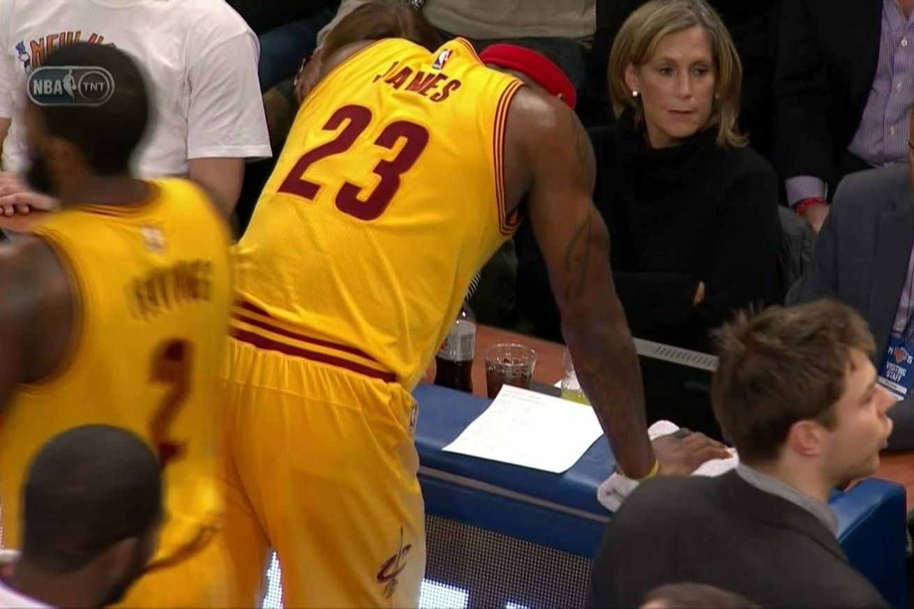 LeBron acompanha o boxscore em 'tempo real'