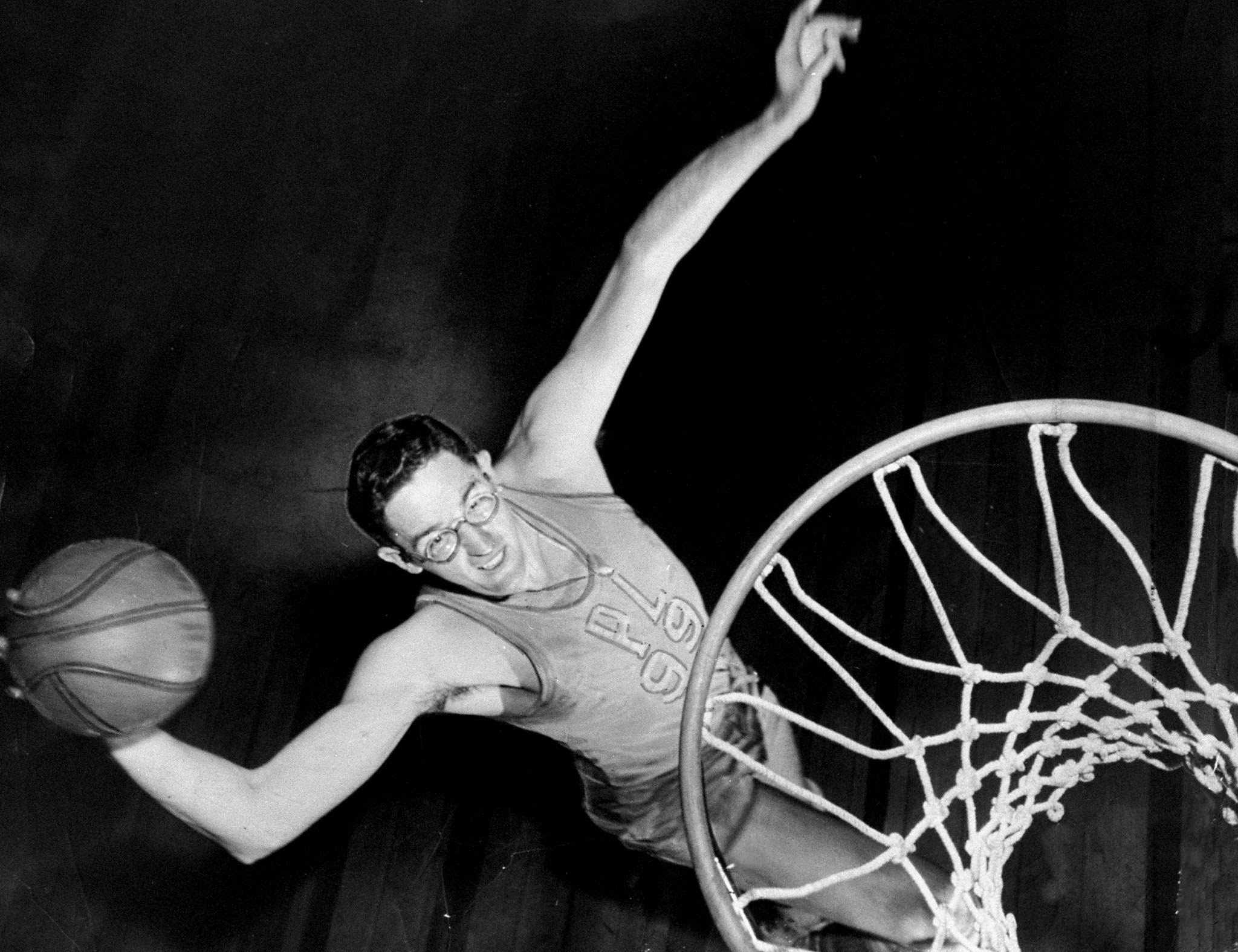 🔒História tática da NBA Anos 1950 e 60 Bola Presa